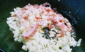 Говяжье рагу в томатно-сливочном соусе