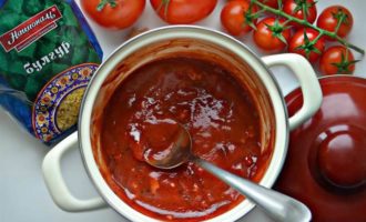Фрикадельки из булгура в томатном соусе