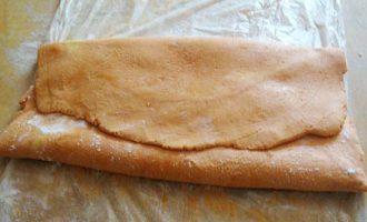 Томатное слоеное тесто