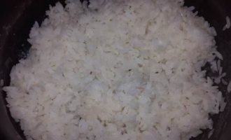 Котлеты с тунцом и рисом