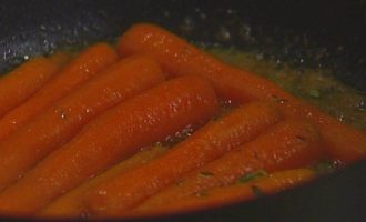 Свинина с карамелизированной морковью